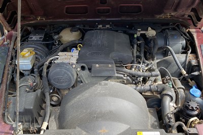 Lot 84 - 2015 Land Rover Defender 110 Pick-Up