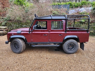 Lot 84 - 2015 Land Rover Defender 110 Pick-Up