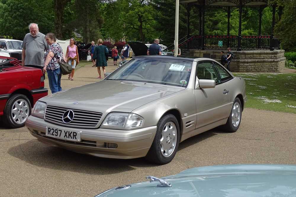 Lot 122 - 1998 Mercedes-Benz SL 280