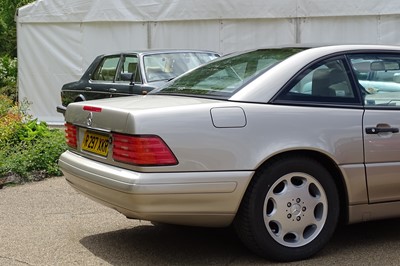 Lot 122 - 1998 Mercedes-Benz SL 280