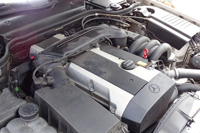 Lot 122 - 1998 Mercedes-Benz SL 280