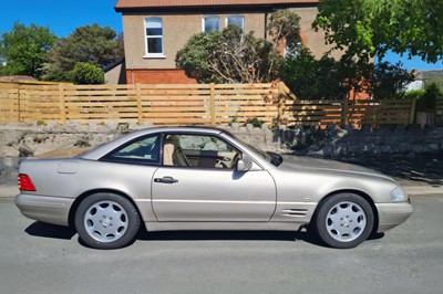 Lot 122 - 1998 Mercedes-Benz SL 280