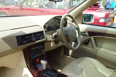 Lot 122 - 1998 Mercedes-Benz SL 280