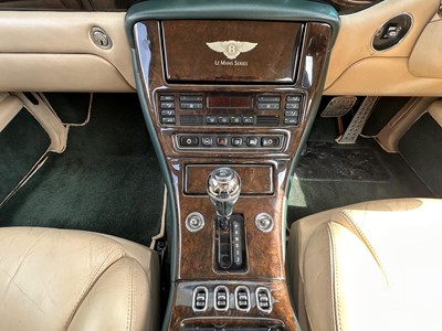 Lot 52 - 2001 Bentley Arnage Le Mans Series
