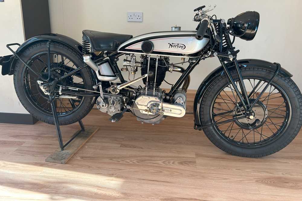 Lot 1929 Norton Model 18