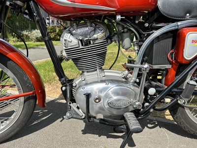 Lot 1966 Ducati 250