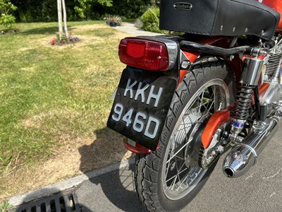 Lot 1966 Ducati 250