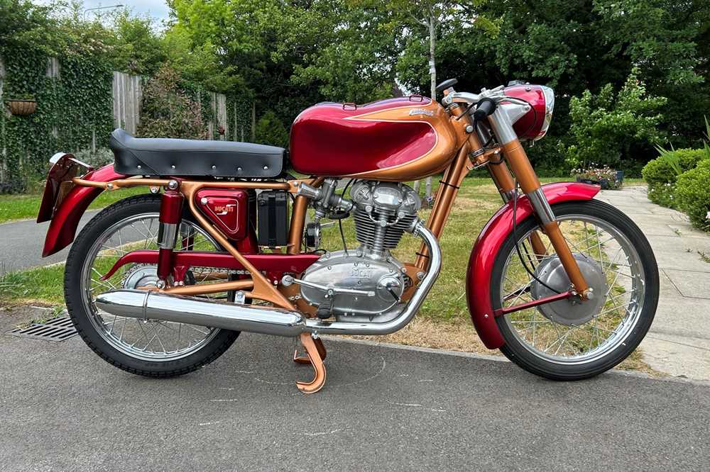 Lot c.1958 Ducati 175