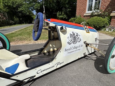Lot c.2001 Gravity Racer