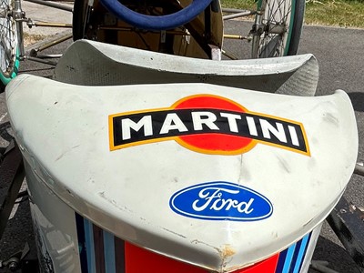Lot c.2001 Gravity Racer