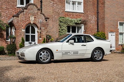 Lot 22 - 1992 Porsche 944 S2 SE