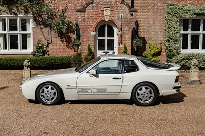 Lot 22 - 1992 Porsche 944 S2 SE