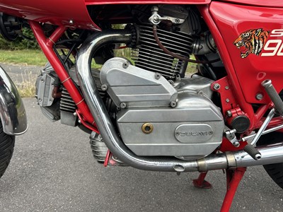 Lot 246 - 1981 Ducati 900 SSD Darmah