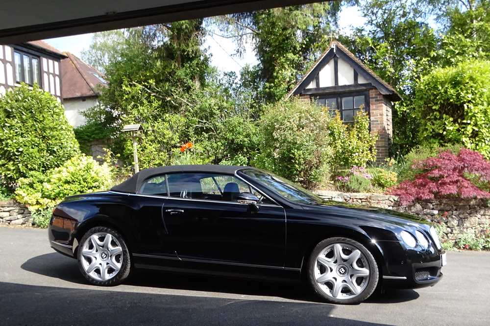 Lot 9 - 2009 Bentley Continental GTC Mulliner