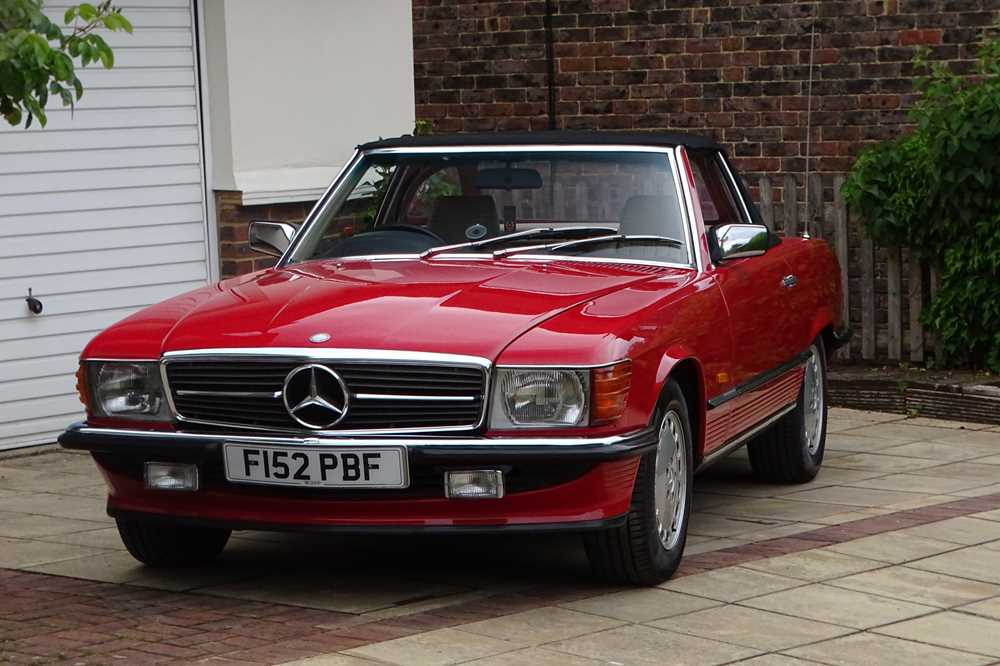 Lot 33 - 1988 Mercedes-Benz 300 SL