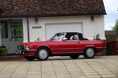 Lot 33 - 1988 Mercedes-Benz 300 SL