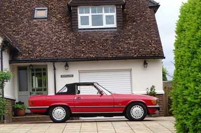 Lot 33 - 1988 Mercedes-Benz 300 SL