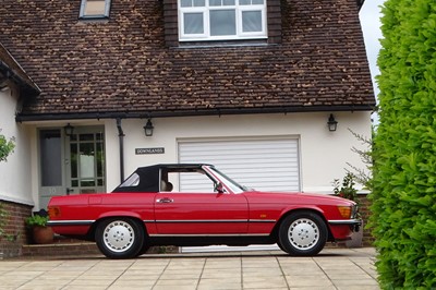 Lot 33 - 1988 Mercedes-Benz 300 SL
