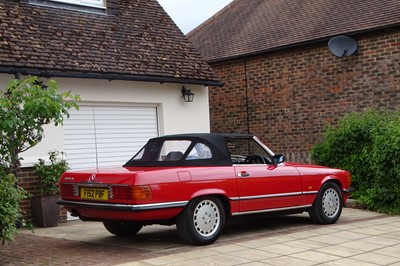 Lot 33 - 1988 Mercedes-Benz 300 SL