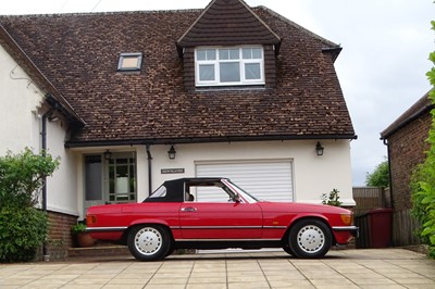Lot 33 - 1988 Mercedes-Benz 300 SL