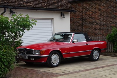 Lot 33 - 1988 Mercedes-Benz 300 SL