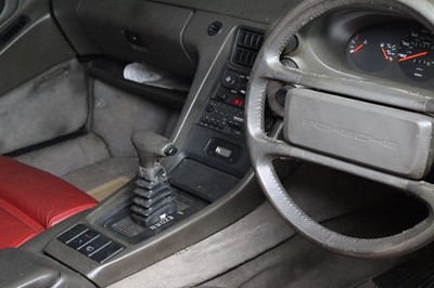Lot 60 - 1985 Porsche 928 S2