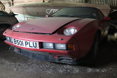 Lot 60 - 1985 Porsche 928 S2