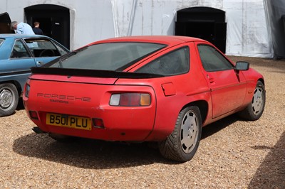 Lot 60 - 1985 Porsche 928 S2