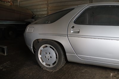 Lot 43 - 1988 Porsche 928 S4