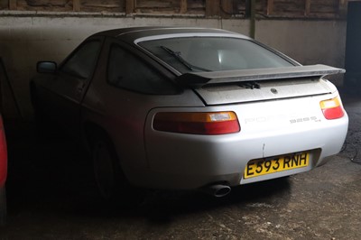 Lot 43 - 1988 Porsche 928 S4