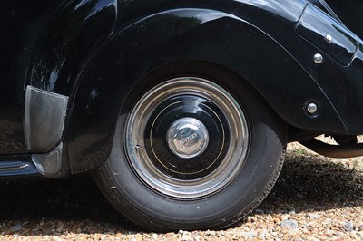 Lot 82 - 1950 Bentley MkVI Saloon