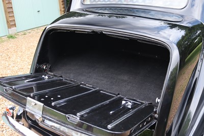 Lot 82 - 1950 Bentley MkVI Saloon