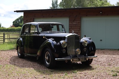 Lot 82 - 1950 Bentley MkVI Saloon