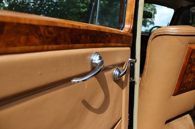 Lot 82 - 1950 Bentley MkVI Saloon