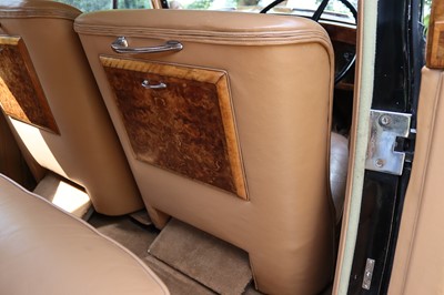 Lot 82 - 1950 Bentley MkVI Saloon