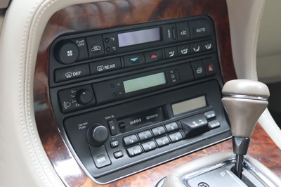 Lot 18 - 1995 Jaguar XJ6 3.2 Sovereign