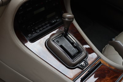 Lot 18 - 1995 Jaguar XJ6 3.2 Sovereign