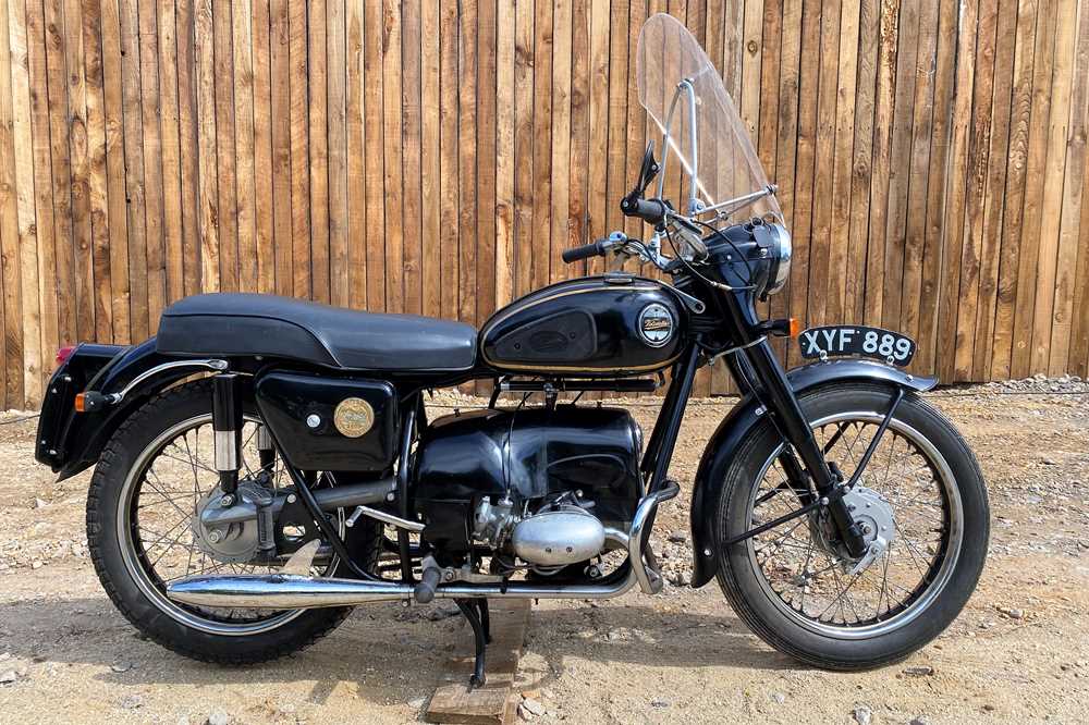 Lot 375 - 1959 Velocette Valiant