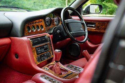 Lot 57 - 1997 Aston Martin Vantage V550