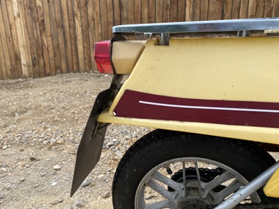 Lot 120 - 1976 Motobécane Mobylette Mobyx