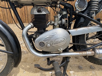 Lot 379 - 1952 Ambassador Embassy