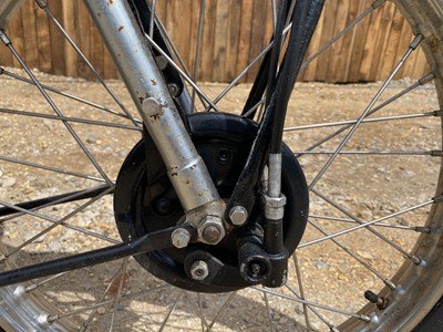 Lot 329 - 1950 Ambassador Series V