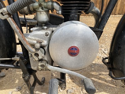 Lot 329 - 1950 Ambassador Series V