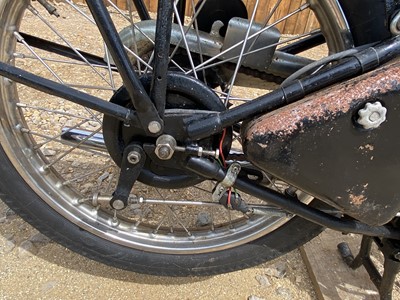 Lot 329 - 1950 Ambassador Series V