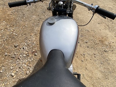 Lot 329 - 1950 Ambassador Series V