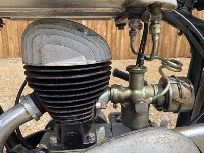 Lot 329 - 1950 Ambassador Series V