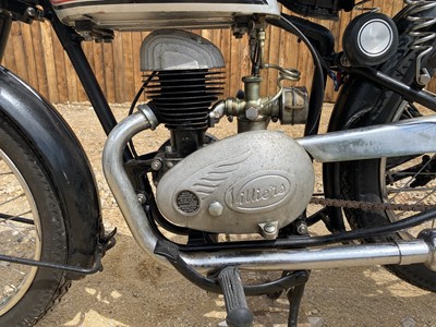 Lot 329 - 1950 Ambassador Series V