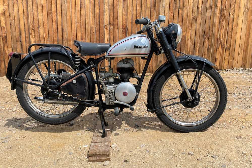 Lot 329 - 1950 Ambassador Series V