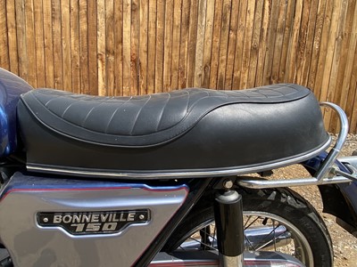 Lot 324 - 1974 Triumph Bonneville T140V