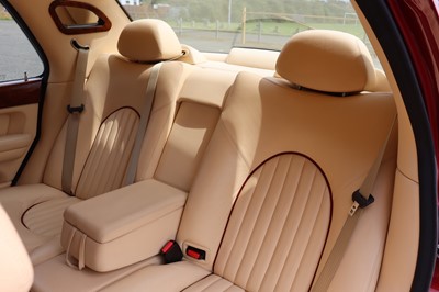 Lot 28 - 2000 Bentley Arnage Red Label